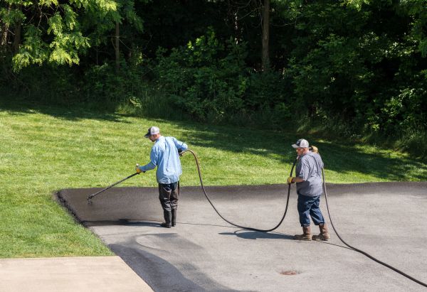 Driveway Coating Service in Lima