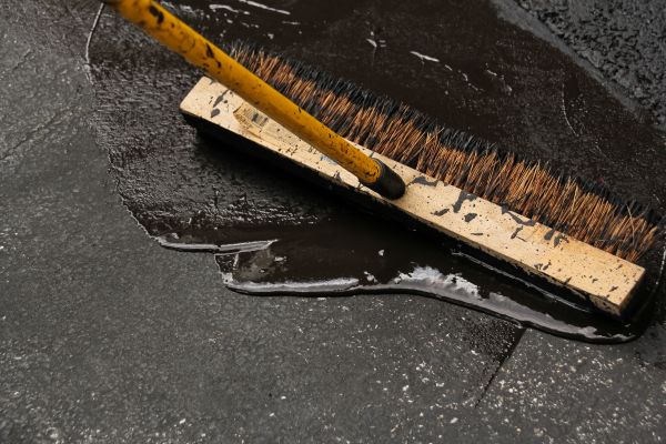 Commercial Asphalt Sealing in Lima