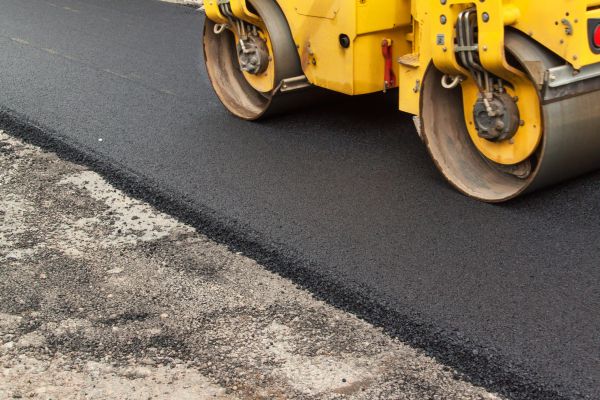 Asphalt Driveway Resurfacing in Lima