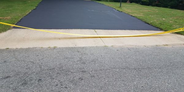 Driveway Sealcoating in Lima